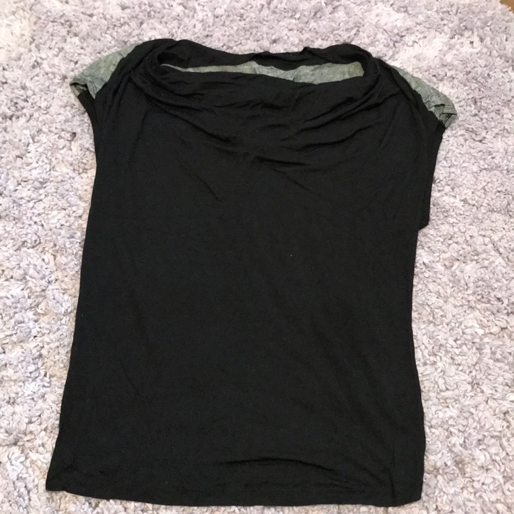NY&Co top